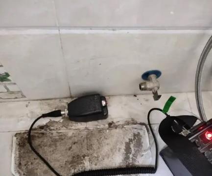左贡屋顶漏水维修公司分享下卫生间漏水的危害及解决方法